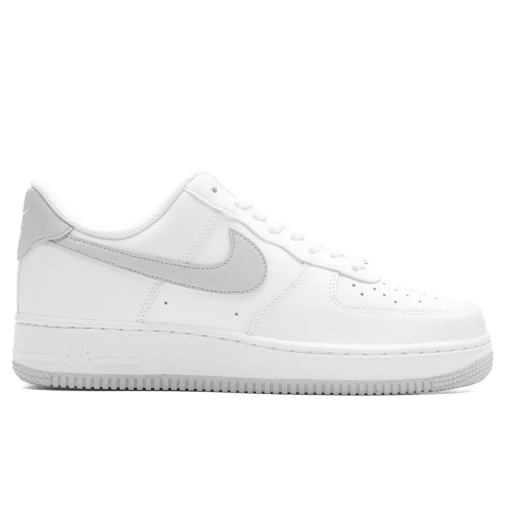 Air Force 1 07 White Light Smoke Grey