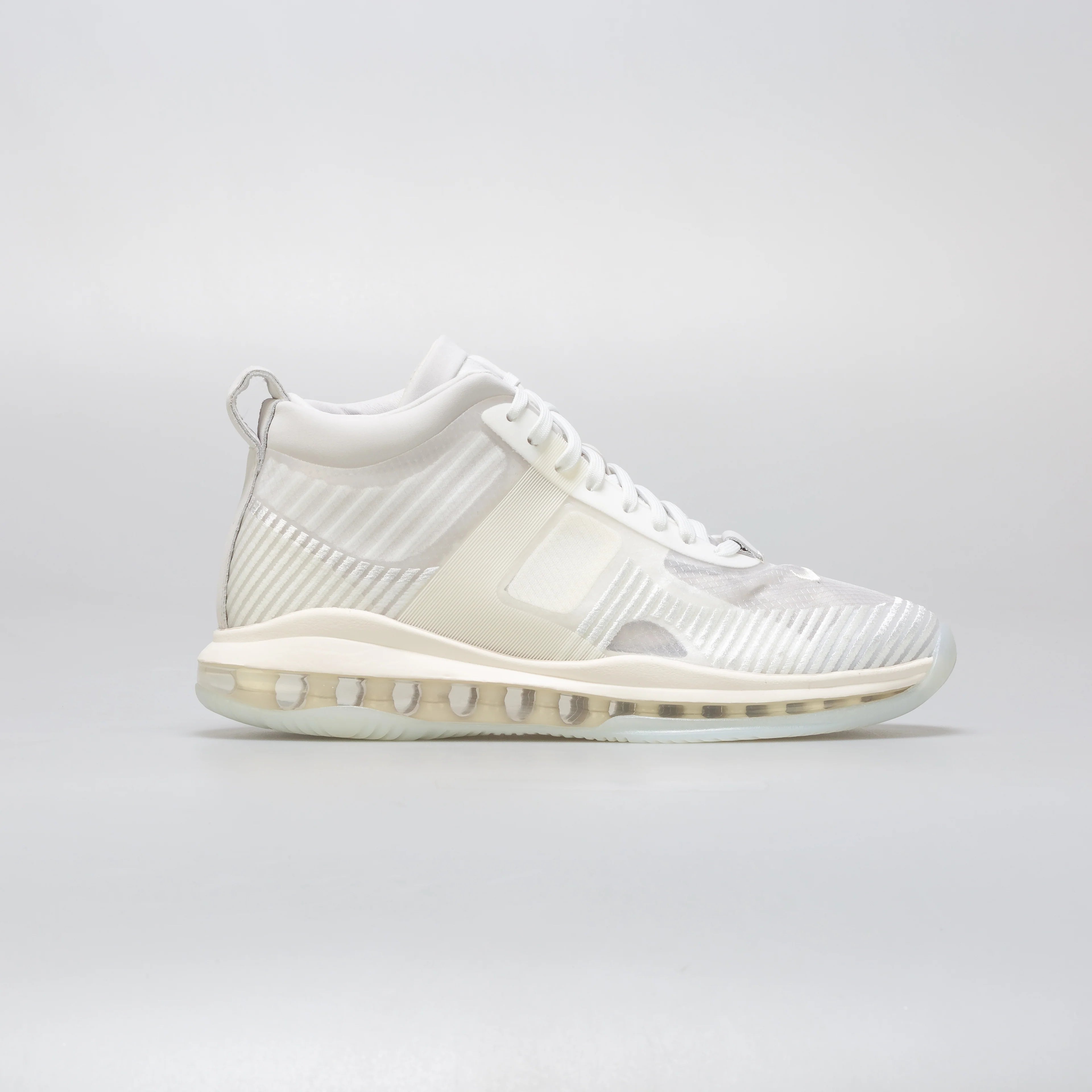 Lebron X John Elliott Icon QS Mens Basketball Shoe White Sail