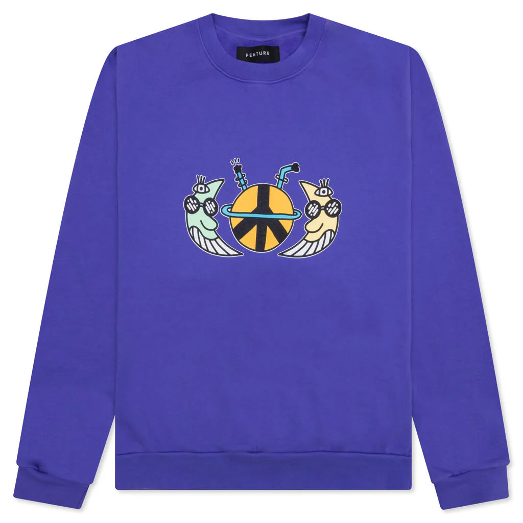 Feature x Pretty Done Moon Beam Crew Amparo Blue
