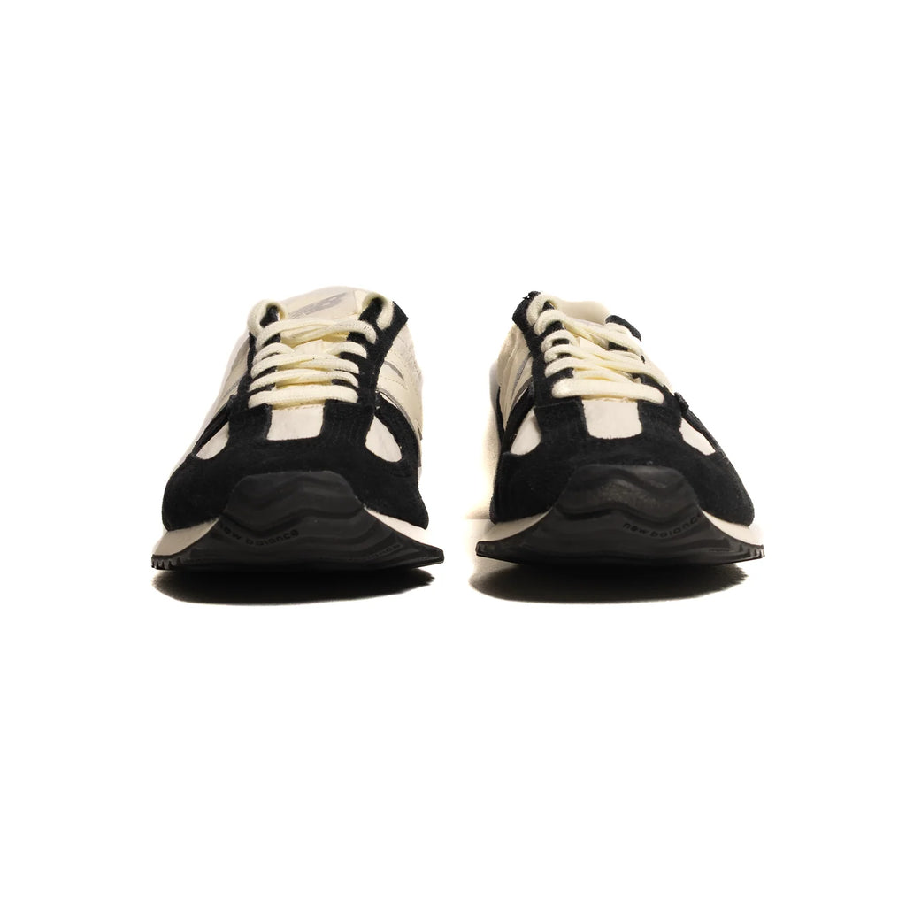 New Balance 471 Black Beige