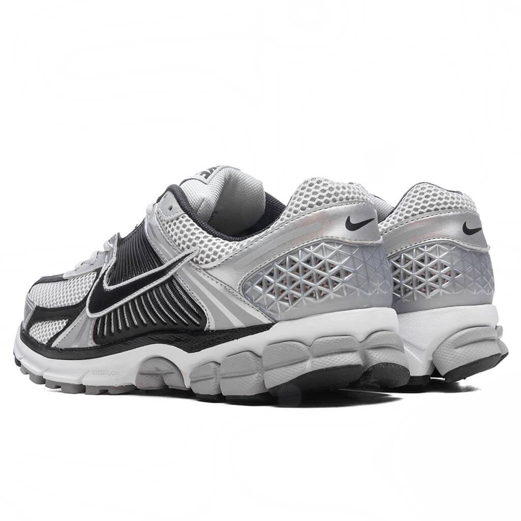 Zoom Vomero 5 Metallic Silver Black Pure