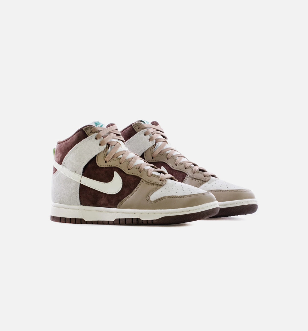 Dunk High Light Chocolate Mens Lifestyle Shoe Sail Khaki Light Chocolate Limit One Per Customer