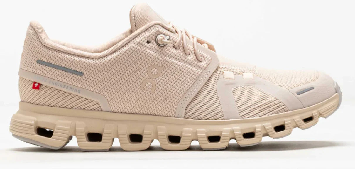 Womens On Cloud 6