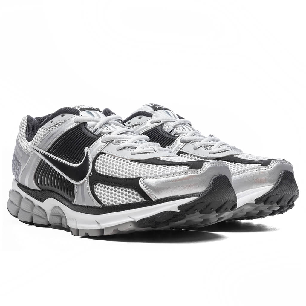 Zoom Vomero 5 Metallic Silver Black Pure