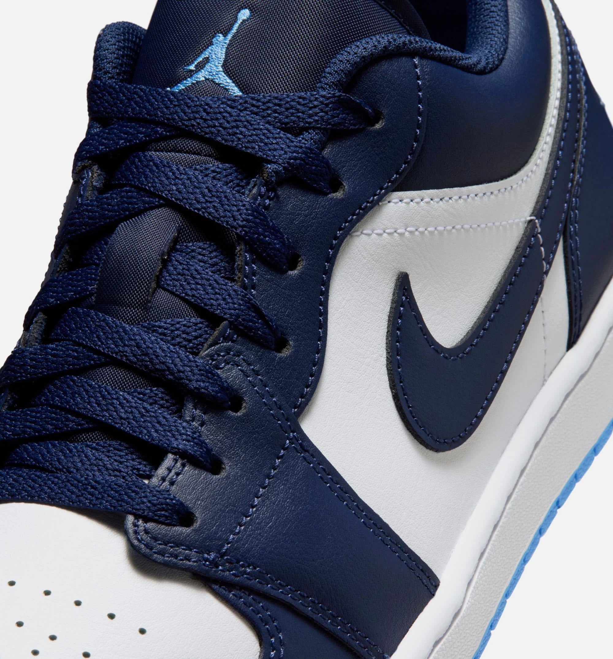 Air Jordan 1 Low Mens Lifestyle Shoe Midnight Navy University Blue White